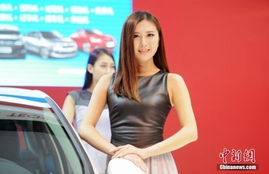 长沙车展  靓模豪车  车模内衣上场
