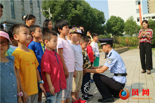 今日女报/凤网宝贝体验营 湖南警察学院