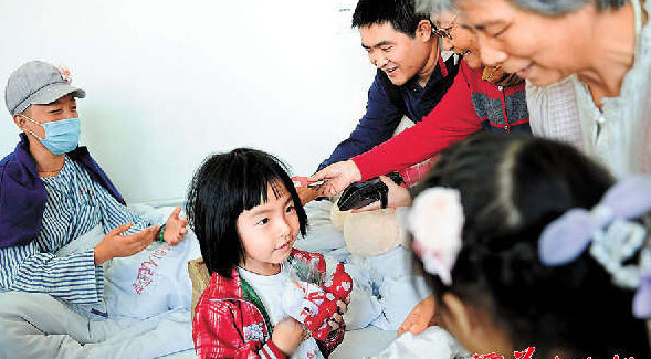 深圳5岁女孩 救母 街头 求助信